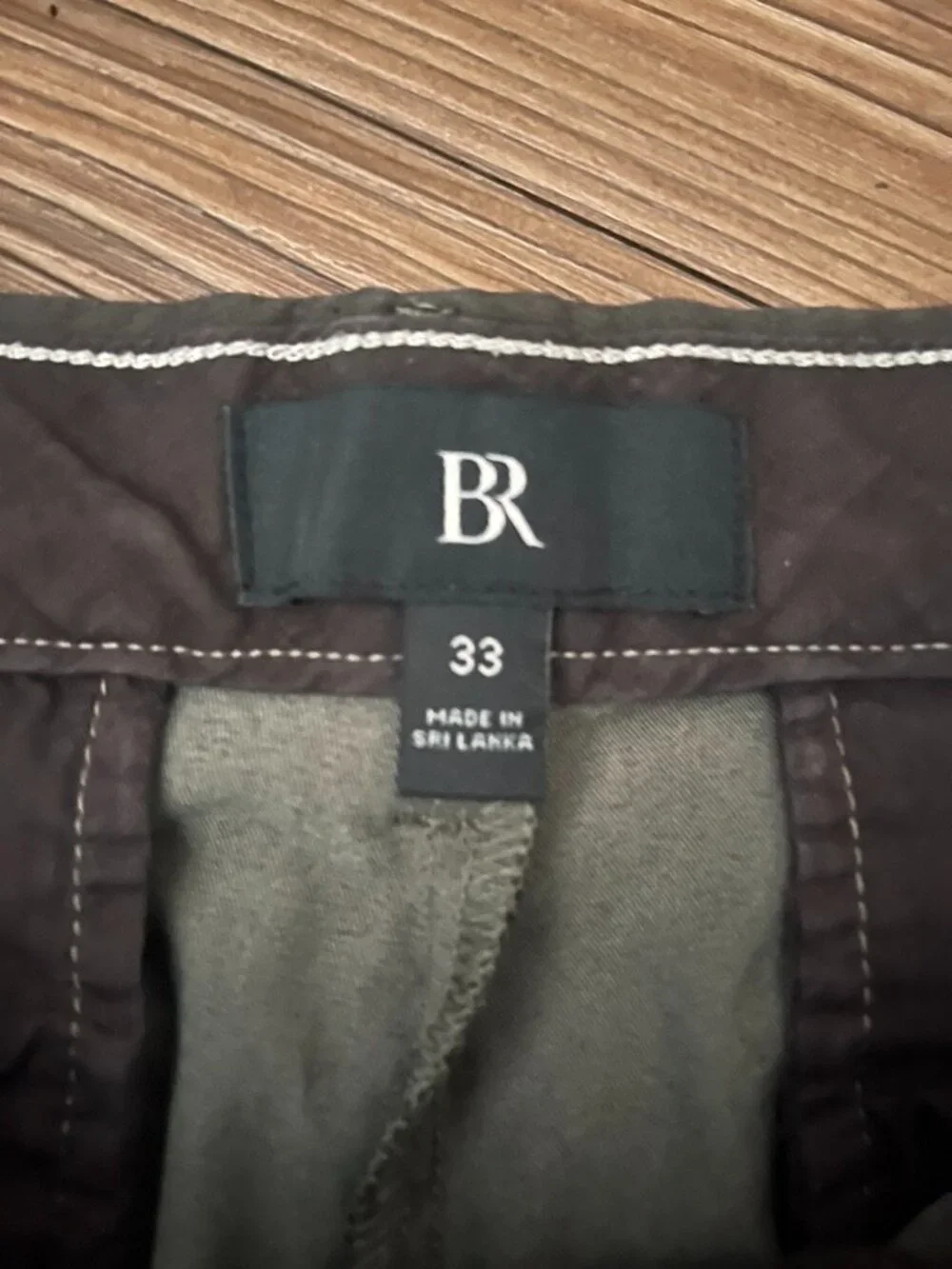 Banana Republic Men’s Olive Green Stretch Chino Shorts 33 / 7” Inseam